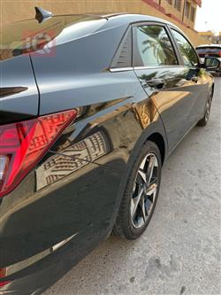 هیوندای ئەلەنترا